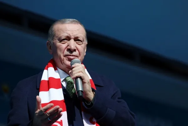 Başkan Recep Tayyip Erdoğan’dan Özgür Özel’e bedelli askerlik tepkisi: Zihniyet bozukluğunun işareti