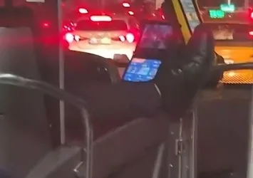 İstanbullunun canı kimlere emanet? İETT otobüsünde skandal görüntü