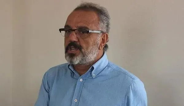 Meclis bahçesine taşınan kavganın perde arkası A Haber’de! DSP Gen. Bşk. Aksakal: Sakık tehdidin yanında fiziki saldırı teşebbüsünde bulundu