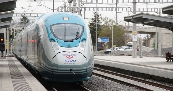 Son dakika: Konya-Karaman Hızlı Tren Hattı’nda sona gelindi! İki şehir arası 35 dakikaya düşüyor!