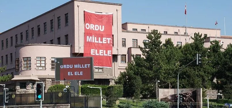 Genelkurmay'dan 'afişli' mesaj