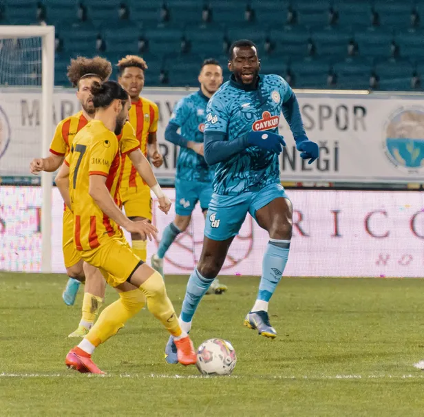 Galatasaray Trabzonspor maçı iptal oldu mu, olacak mı? 5 Şubat 2023 GS-TS maçı ertelenecek mi? Derbi maçı saat kaçta?