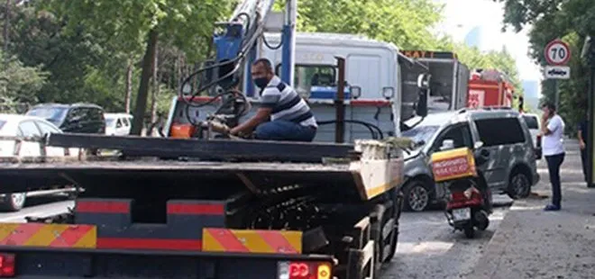 İstanbul’da feci kaza; önce ağaca ardından otobüs durağına çarptı