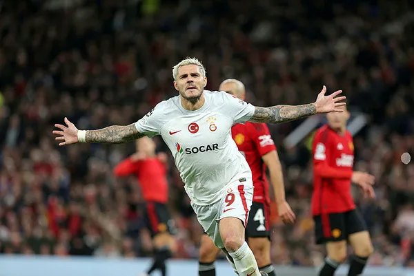 Galatasaray Avrupa’da tarih yazdı! Manchester United 2-3 Galatasaray MAÇ SONUCU