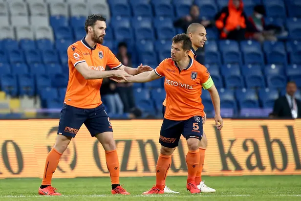 Ankaragücü-Başakşehir maçı ne zaman, saat kaçta, hangi kanalda? ZTK MKE Ankaragücü- Medipol Başakşehir muhtemel 11’Ler!