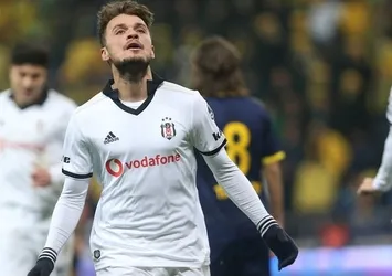 Kara Kartal deplasmanda moral buldu!