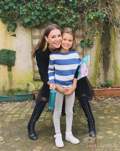 Benim Tatlı Yalanım’ın Aylin’i Ege Kökenli sevgilisiyle şaşırttı! 1