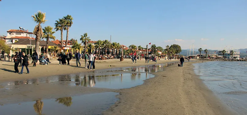 Muğla Akyaka sahilinde çarpıcı olay: Deniz suyu 50 metre çekildi