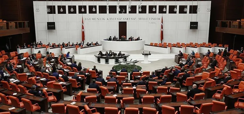 Mecliste 2017 karnesi: 298 tasarı yasalaştı