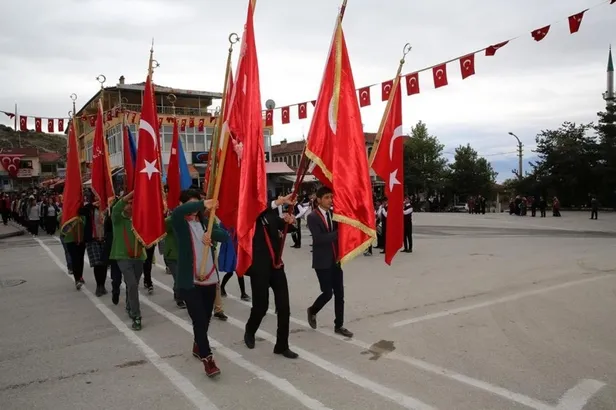 Bugün bankalar açık mı, kapalı mı? 29 Ekim Cumhuriyet Bayramı'nda bankalar çalışıyor muı? Bugün EFT yapılır mı? - 1