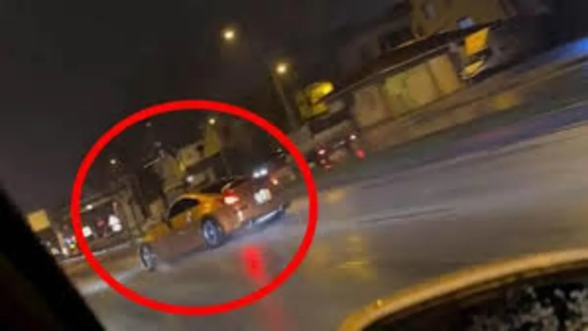 Yağmur sonrası kaygan zeminde drift attı