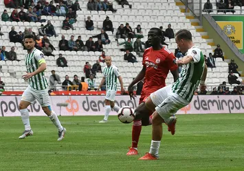 Konyaspor ile Sivasspor berabere kaldı!