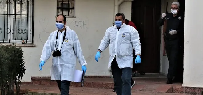 Antalya’da evden gelen kötü koku ekipleri alarma geçirdi: Çift maske takarak girebildiler