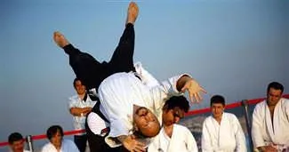 75 metrede Aikido yapılır mı?