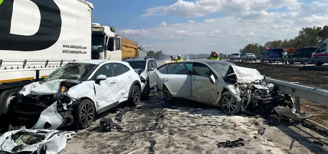 Edirne'de zincirleme trafik kazası! 2 ölü 35 yaralı