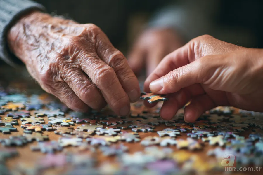 Elinizdeki bu işarete dikkat: Demansın gizli habercisi olabilir 5