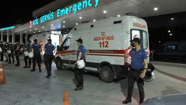 Son dakika: Balıkesir Burhaniye'de iki grup arasında silahlı kavga: 2 ölü, 8 yaralı - 3