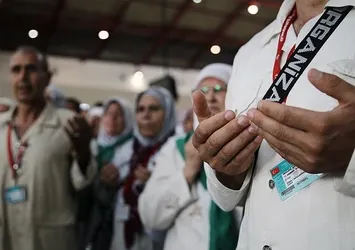 Hacı adayları kutsal yolculuğa uğurlandı