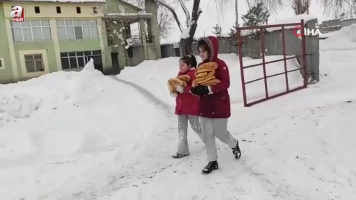 Bitlis'te iki kardeşten yaban hayvanlarına şefkat eli