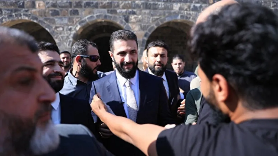 ’Devrimin beşiği’ Dera’ya giden Şara’ya halktan yoğun ilgi