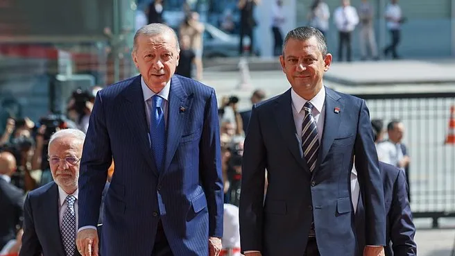 Erdoğan-Özel görüşmesi 1,5 saat sürdü!
