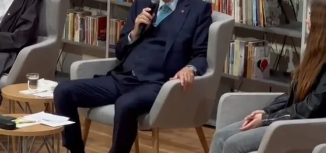 Başkan Erdoğan Rami Kütüphanesi’ndeki Gençlik Buluşması’nda şiir okudu!