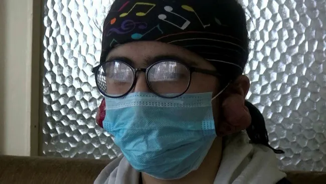 Erzincan’da “Keloid” teşhisi konan genç kız tedavi olmazsa duyamayacak! Keloid nedir? - 2
