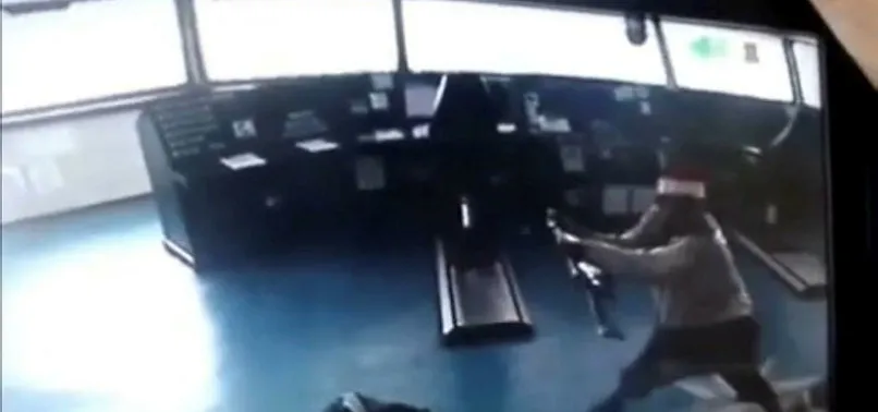 Türk gemisine yapılan saldırıda kaçırılan Ünsal Dilsiz son sözleri: Korsan bölgesinden geçiyoruz endişeliyiz