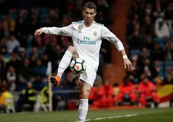 Ronaldo'dan 50'nci 'hat-trick'
