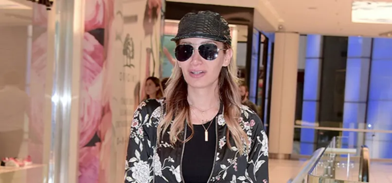 İrem Derici şifayı kaptı