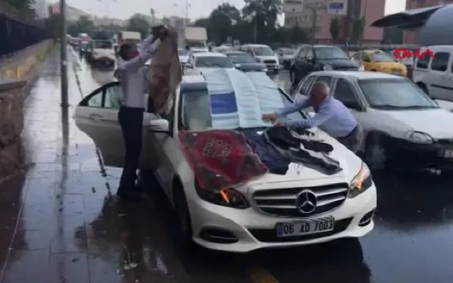 Ankara'da dolu etkisini gösterdi sürücüler zor anlar yaşadı