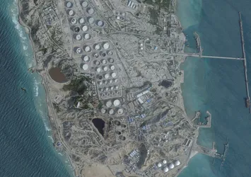 Trump'ın İran'ı çökertme planı: Hark Adası