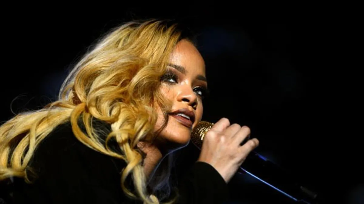 Üçüncü çocuğuna hamile olan Rihanna'dan bakıcı sorusuna bomba yanıt!