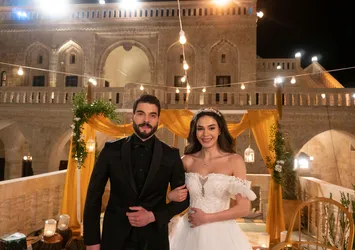 Hercai'de yarım kalan ne varsa tamamlanıyor! Miran ve Reyyan’ın unutulmaz düğünü