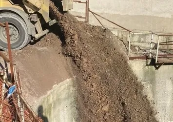 Ekrem İmamoğlu’ndan tepki çeken adım! Hafriyat doldurulan yer için 2. kez tören düzenledi