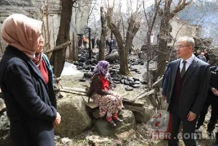 Artvin'de 6 ev küle döndü! 1 ölü, 1 kayıp 13