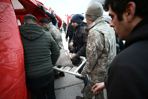 yeni-depremler-olacak-diyerek-buyuklugunu-duyurdu-deprem-uzmani-haluk-selim-enerji-butun-bolgeye-yayiliyor-1675800166014.jpg İşte depreme neden olan kesişim noktası! Deprem Uzmanı Haluk Selim: "Enerji bütün bölgeye yayılıyor" - 10