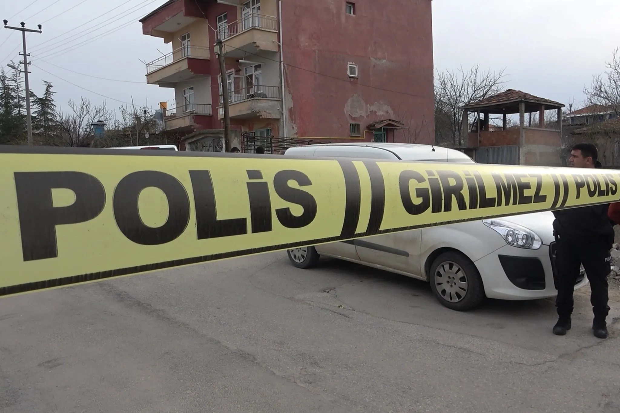 Kırıkkale’de iki oğuldan babaya vahşet! Biri bıçakla biri baltayla saldırdı