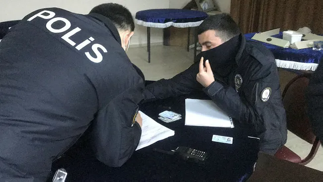 İstanbul’da 4. kez baskın yapılan kahvenin sahibi: Ben bu koronaya inanmıyorum