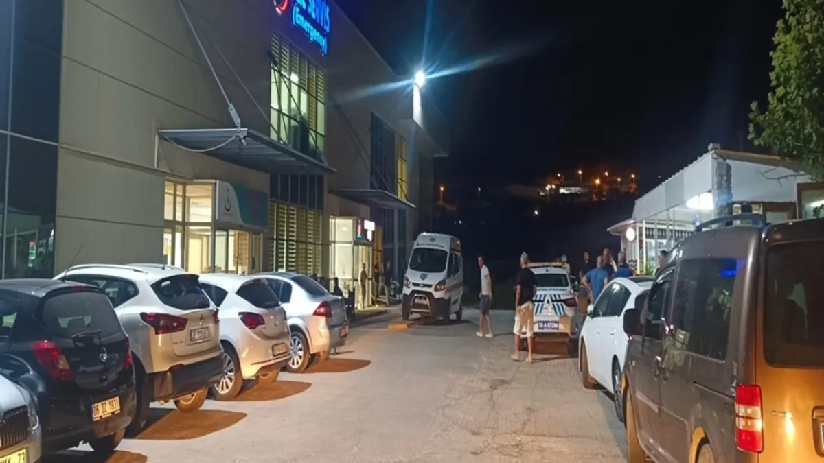 İzmir'de dehşete düşüren kaza: Motosikletli hayatını kaybetti