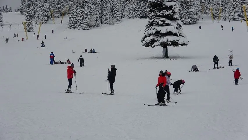 uludag da kisitlama kalkti pistler doldu