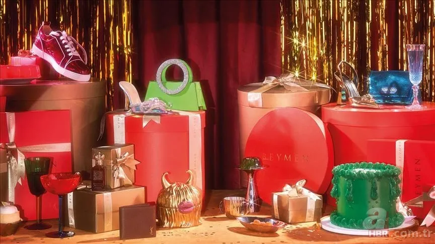 Yılbaşı kutlamak günah mı? Neden günah? Çam ağacı süslemek caiz mi? Diyanet, İslam Alimleri ne diyor? 8