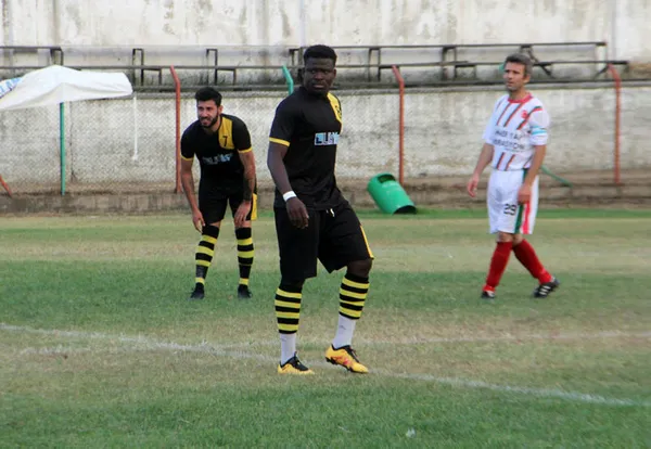 Bursa bu transferi konuşuyor! 10 kilo zeytinyağı karşılığında transfer oldu - 1