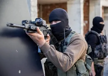 Silvan'da PKK'lı teröristlerle çatışma