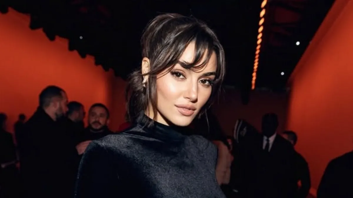 Hande Erçel doğum gününde itiraf etti! Hayatında biri var mı?