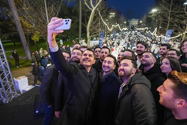cumhur-ittifaki-ibb-baskan-adayi-murat-kurumdan-genclere-ozel-davet-istanbulumuzun-gelecegi-adina-bircok-yeni-1710539160546.jpeg Cumhur İttifakı İBB Başkan Adayı Murat Kurum gençleri özel olarak davet etti: "Birçok yeni müjdemizi açıklayacağız" - 5