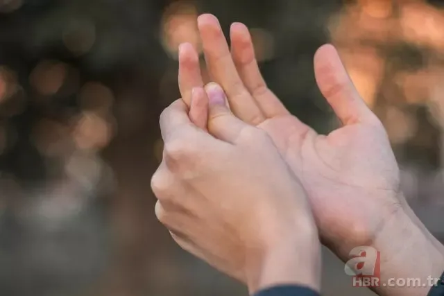 Koreliler böyle iyileşiyor! Sarımsağı parmaklarına sarıp bekleyin... 4