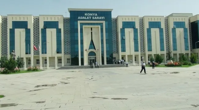 Konya'da otomobilde arkadaşıyla oturan genç kıza döverek cinsel saldırıda bulundular - 1