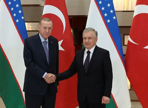 Başkan Erdoğan’dan Özbekistan dönüşü önemli mesajlar: Blinken’in Türkiye ziyareti, İsrail’in Gazze saldırıları, ekonomi, CHP’de Genel Başkan değişimi...