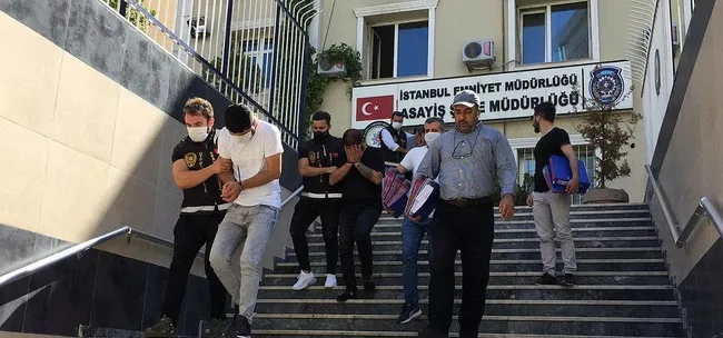 20 milyon liralık vurgun yapan oto hırsızlık çetesi çökertildi - 1